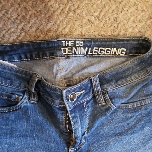 Jeans - Picture 2 of 6